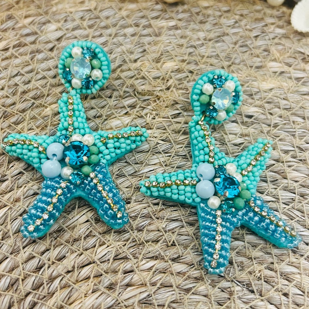 Turquoise Starfish Beaded Pierced Earrings